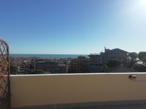 TERRAZZA SUL MARE IN VIA DEVOTO, Chiàvari